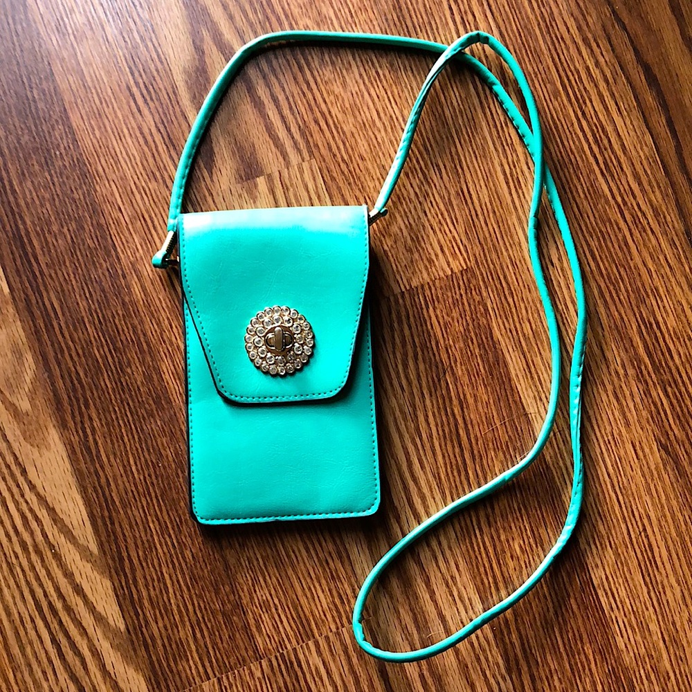 Crossbody wallet/phone purse